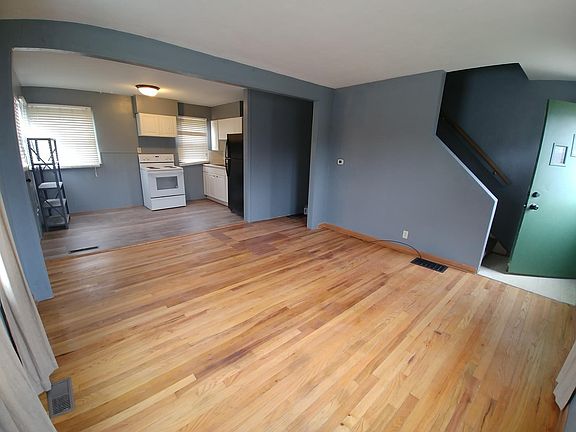 2nd image of 1006 Culver Pl