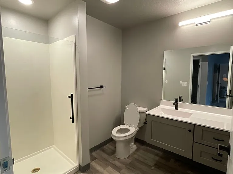 712 Commercial St #204 — Photo 10