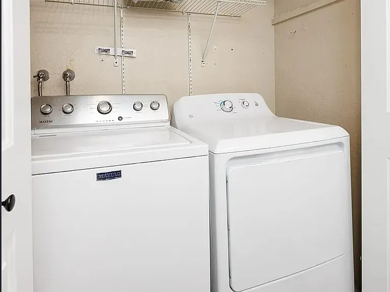 16817 Larch Way E #F201 — Photo 13