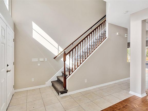 4th image of 11329 Village Brook Dr