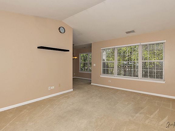 3rd image of 1187 N Red Oak Cir Unit 3