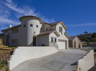 2049 Hidden Springs Dr, El Cajon, CA 92019