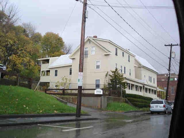 2nd image of 20 Mechanic St #20