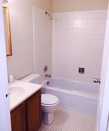 2nd image of 1205 N Sterling Ave Unit 207