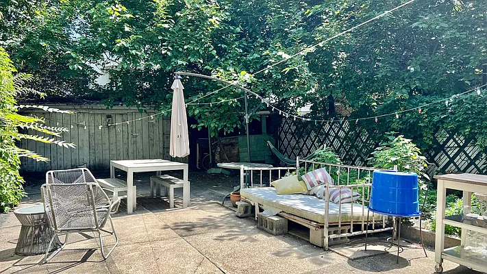 Rented by The Agency | media 16