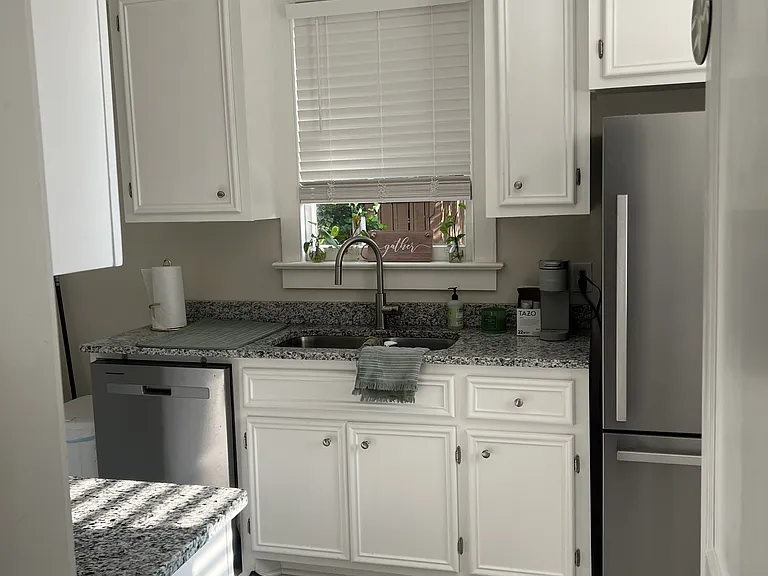 1717 Cherry Laurel Dr — Photo 4