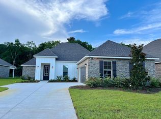 93 Constellation Ave, Freeport, FL 32439