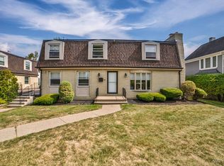 32 Bernhardt Dr APT 10, Buffalo, NY 14226