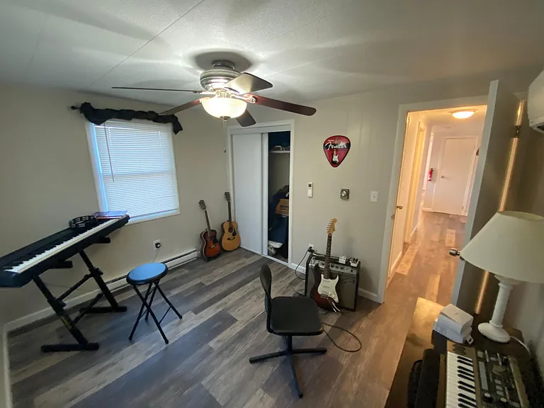 34 Boxwood Ln #1 — Photo 28
