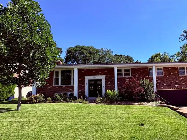 9448 Trillium Dr, Saint Louis, MO 63126