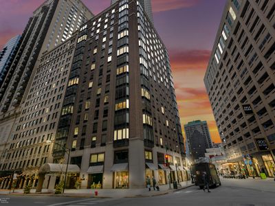 40 E Delaware Pl APT 1204, Chicago, IL, 60611