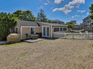 23 Overlook St, Newburyport, MA 01950
