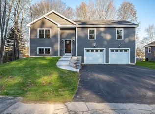14 State St, Rochester, NH 03867