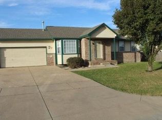 10910 E Mount Vernon Rd, Wichita, KS 67207