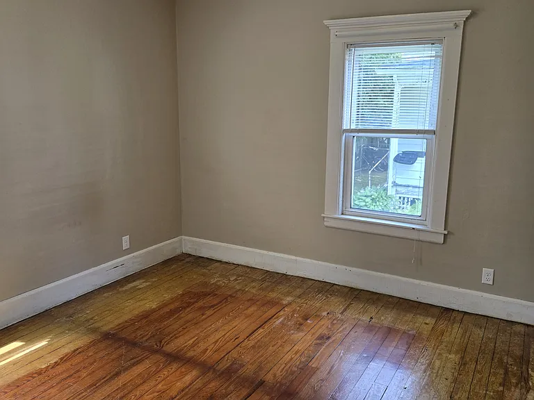 36 Woodbine Ave #34 — Photo 8