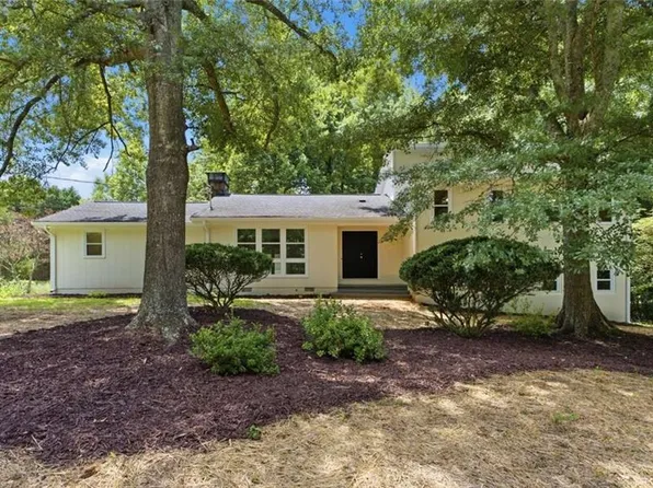 1935 E Buckeye St, Cumming, GA 30040