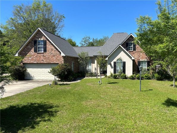 2937 Desert Ct, Mandeville, LA 70448