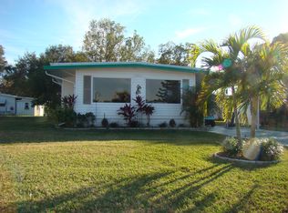 216 Independence Ave, Palm Harbor, FL 34684