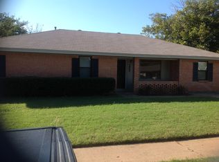 5062 Lindale Dr, Wichita Falls, TX 76310