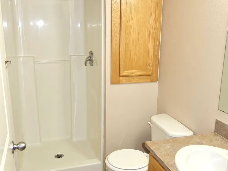 Vineyard Apartments — Photo 11