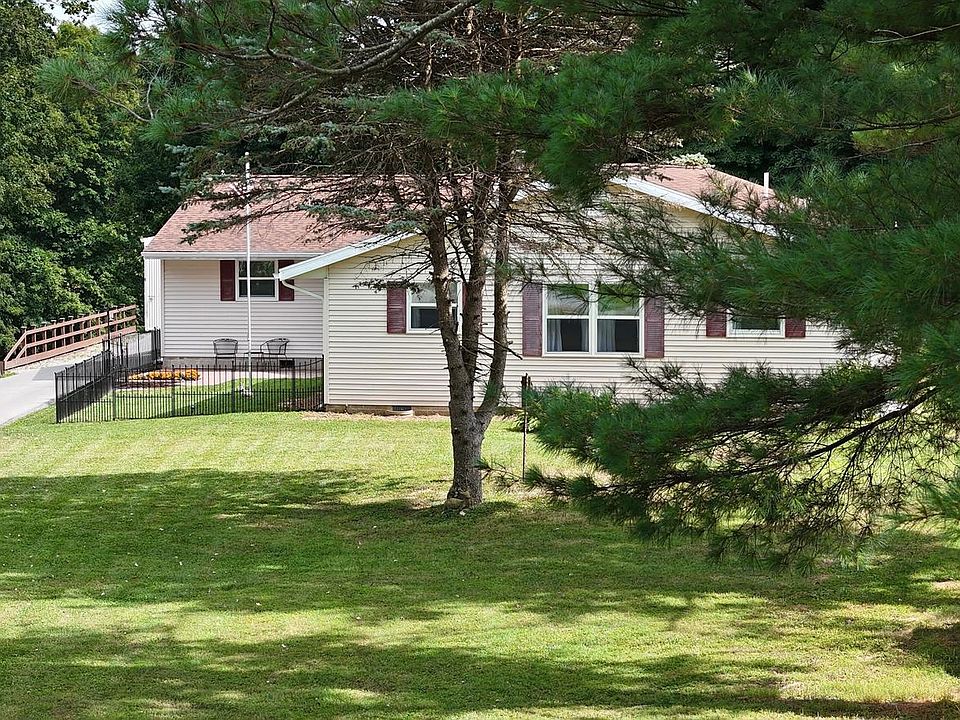 1st image of 12126 Valerie Dr