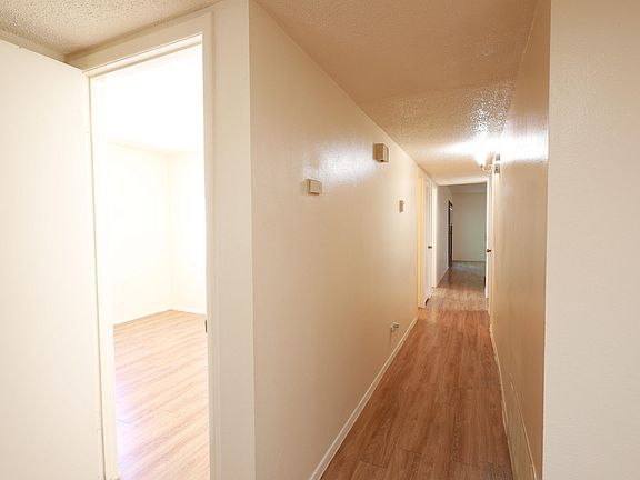 5th image of 620 Mountain View Ave NE