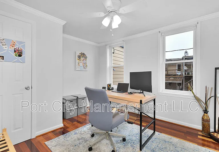 127 S Robinson St — Photo 18