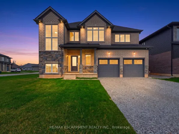 778 Bradford Ave, Fort Erie, ON L2A 0H3