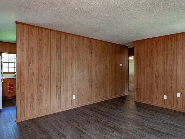 203 S Alston St — Photo 4