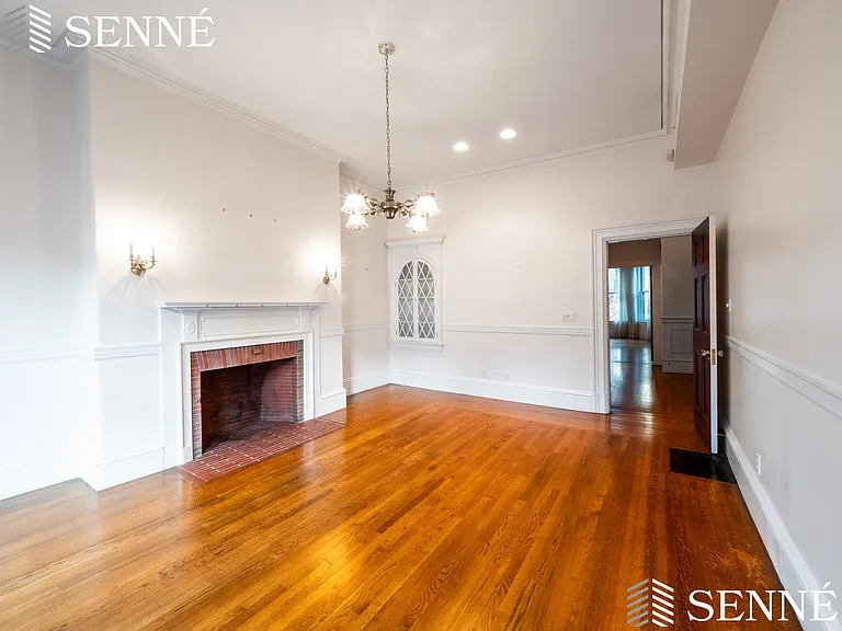 218 Commonwealth Ave #2 — Photo 6