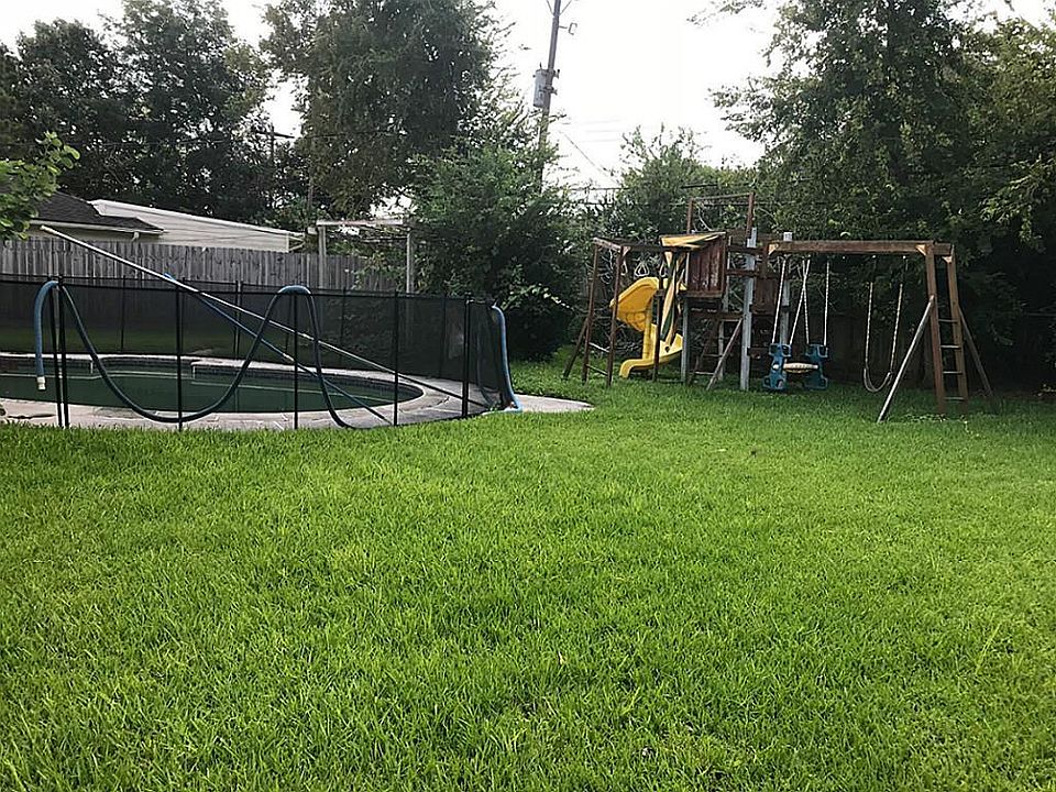1st image of 5711 S Braeswood Blvd
