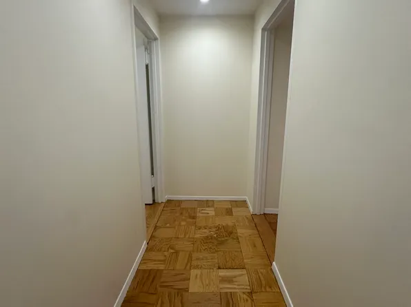 555 East 78th Street image 10 of 16