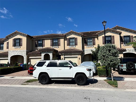 4th image of 25020 SW 114th Ave
