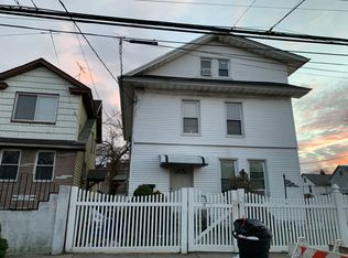 217-04 135th Ave, Springfield Gardens, NY 11413