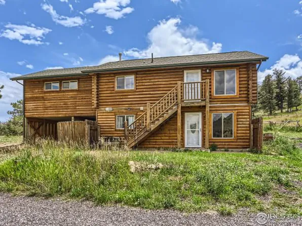 419 Montcalm Dr, Livermore, CO 80536