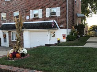 117 Ridgefield Rd, Philadelphia, PA 19154