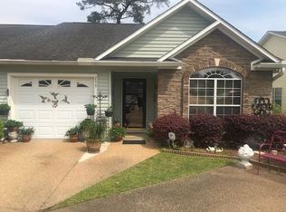 239 Huntington Pointe Dr, Thomasville, GA 31757
