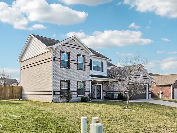 3rd image of 4881 E Clearview Dr