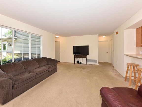 4th image of 3620 E Barbara COURT #8