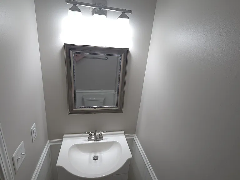 366 E Mithoff St — Photo 14