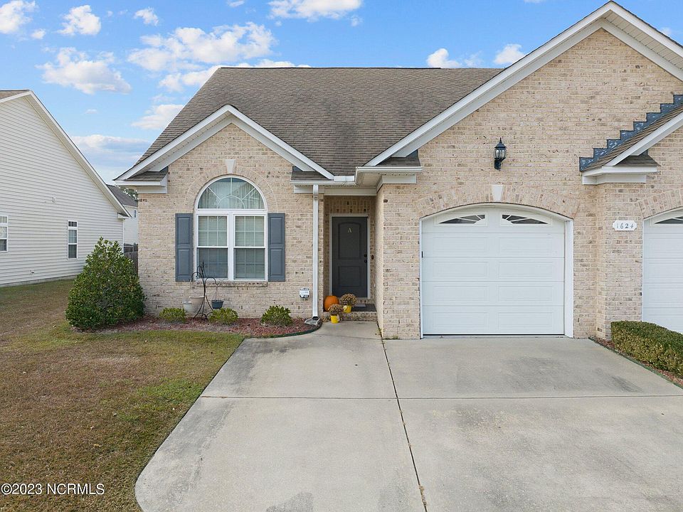 1st image of 1624 Brook Hollow Drive #A