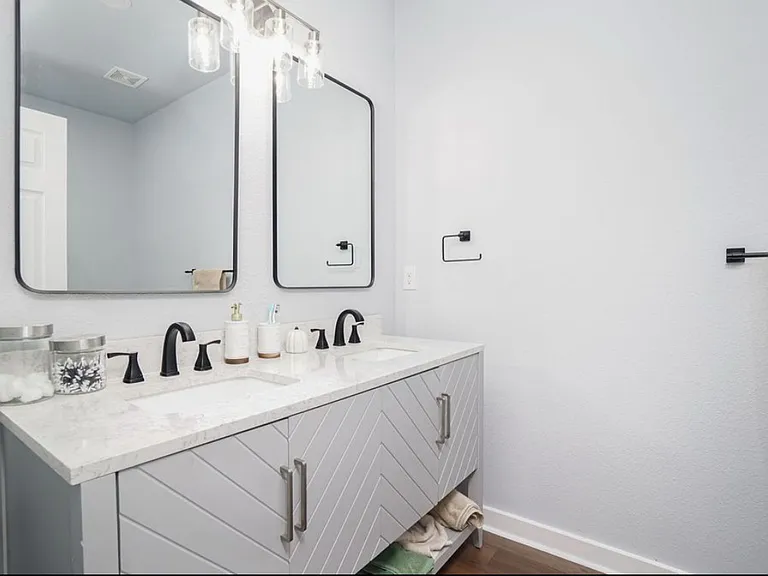 422 K St #103 — Photo 2