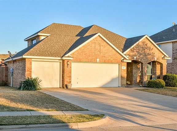 2nd image of 106 Buckskin Dr