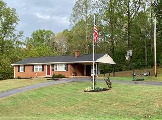 1204 Sago Rd, Callands, VA 24530