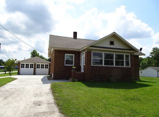 807 E Talmer Ave, North Judson, IN 46366