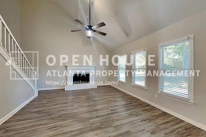 4 bed, 3.5 bath, 2961 sqft, $2,740 — Photo 3