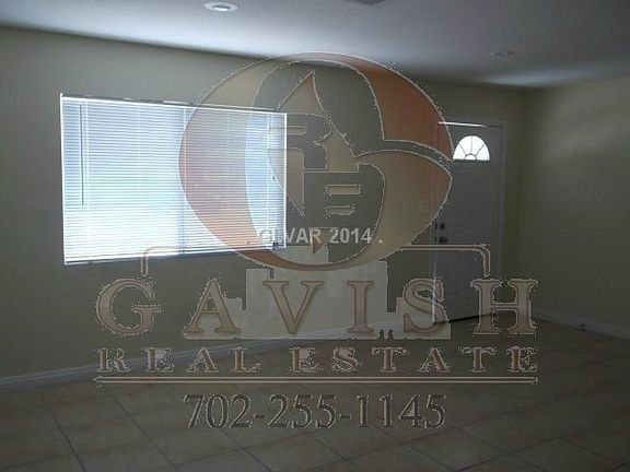 5th image of 3941 Placita Ave