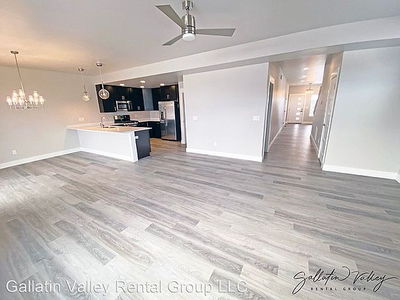 3rd image of 2740 Georgia Marie Ln