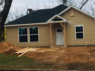105 W Bond St, Denison, TX 75021