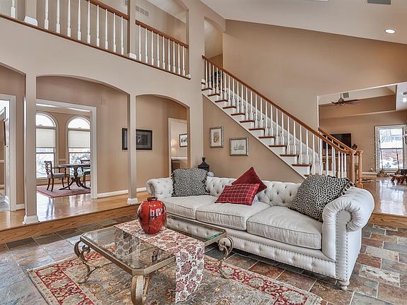 5th image of 7500 Fernwood Dr